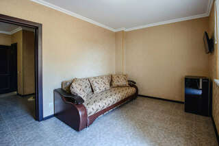 Гостевой дом Парус Головинка Бунгало-6