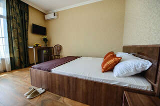 Гостевой дом Парус Головинка Семейный номер-2