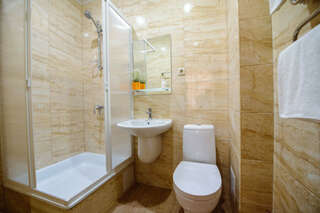 Гостевой дом Парус Головинка Семейный номер-3